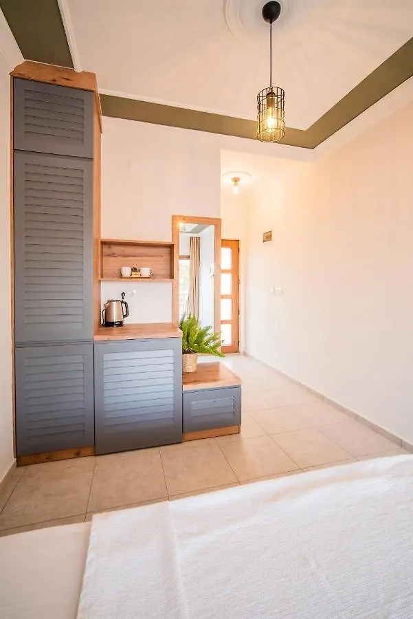Yarimada Apart & Pension Mesudiye